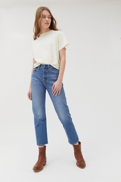 levi's wedgie urban outfitters