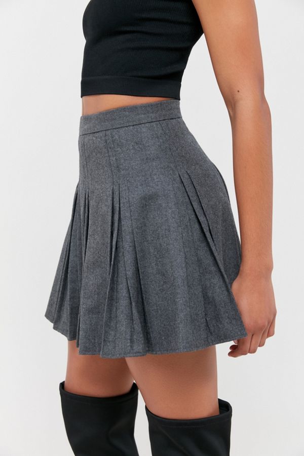 Urban Renewal Vintage Pleated Solid Skirt | Urban Outfitters