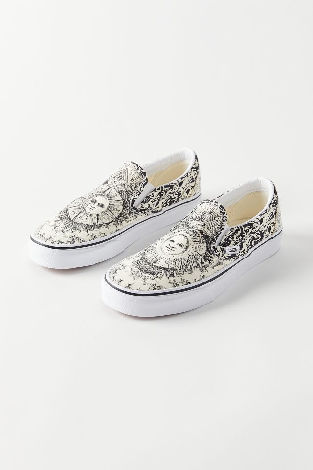 slip on ouroboros