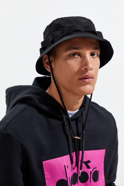 mens north face bucket hat