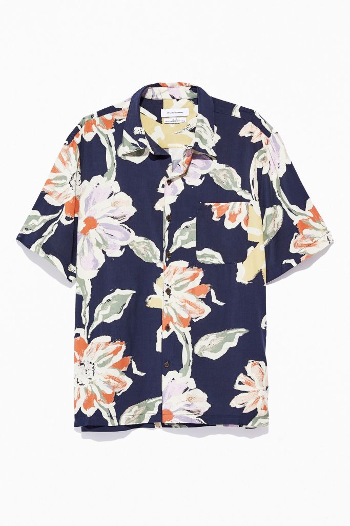 UO Painted Floral Rayon Short Sleeve Button-Down Shirt | Urban Outfitters