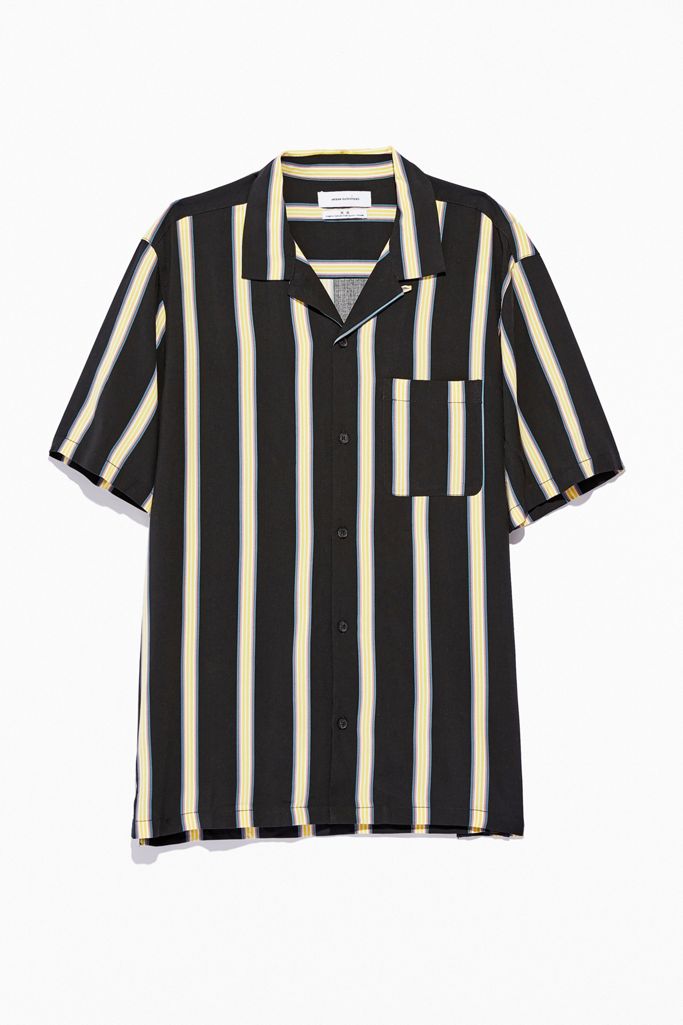 UO ‘50s Stripe Rayon Short Sleeve Button-Down Shirt | Urban Outfitters