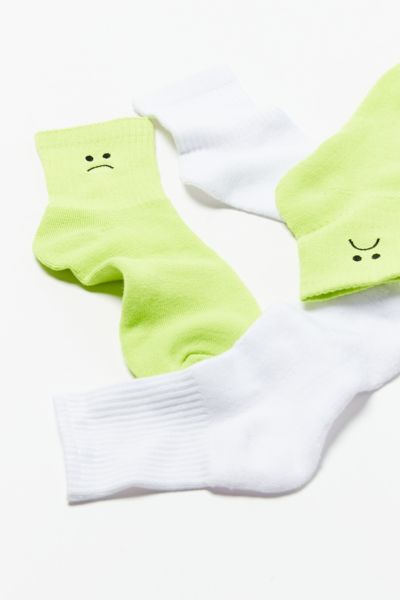 nike socks urban outfitters