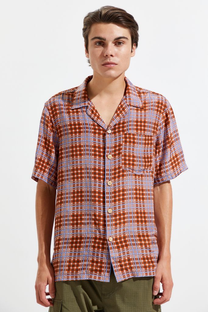 Fried Rice Plaid Short Sleeve Button-Down Shirt | Urban Outfitters