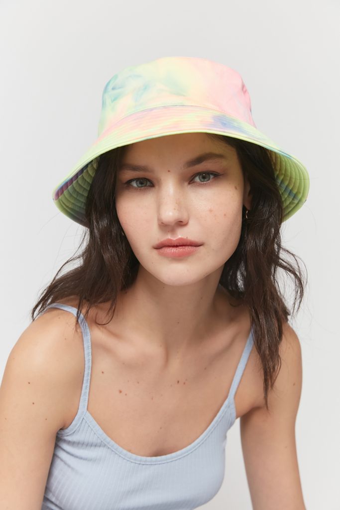 Tessa Tie-Dye Bucket Hat | Urban Outfitters