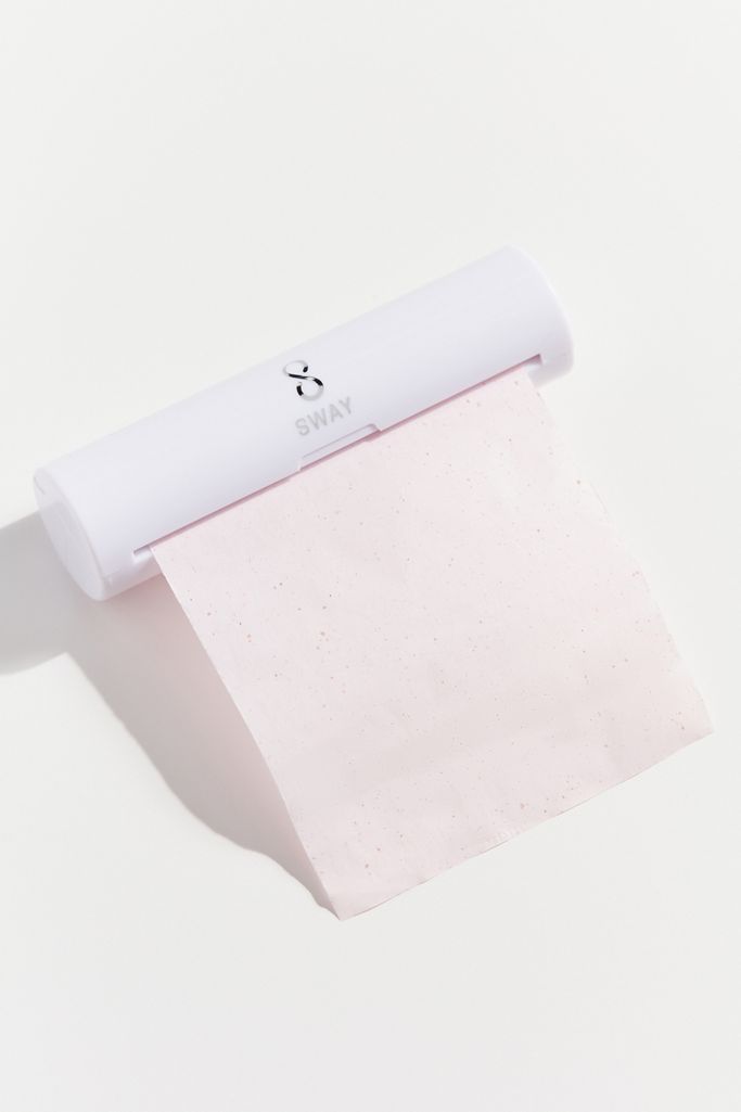 SWAY Matte-Je-Stick Oil-Absorbing Blotting Paper | Urban Outfitters