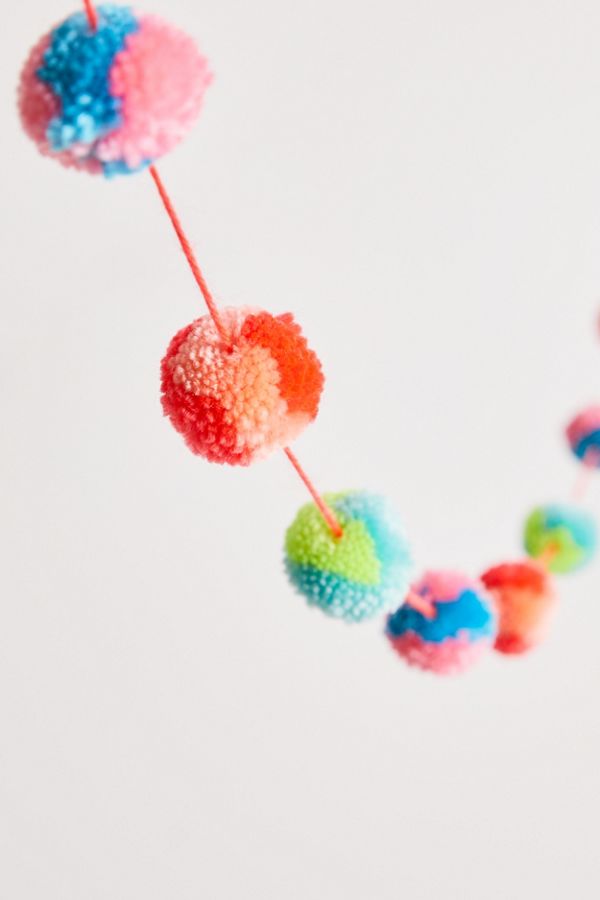 Pompom Garland Urban Outfitters