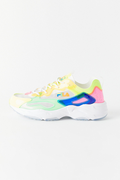 fila ray tracer urban outfitters