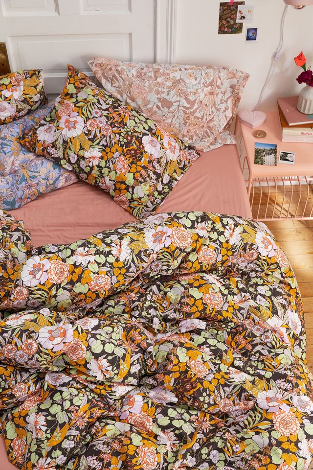 Mila Floral Comforter Set Urban Outfitters
