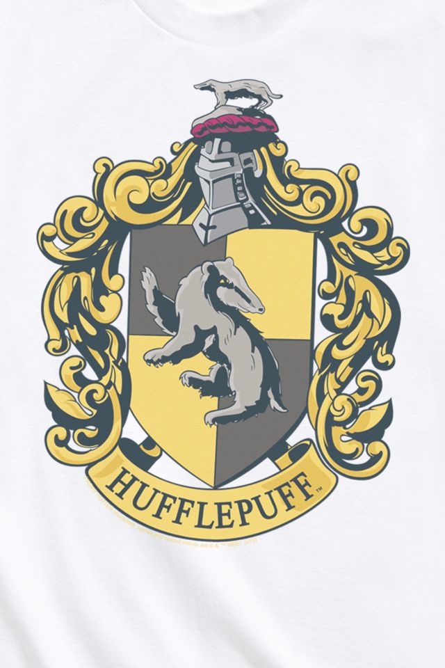 新作saleセール30 Off Urban Outfitters X ハリーポッター Hufflepuff 紋章 Tシャツ 人気カラー再販 Studenjoy Com