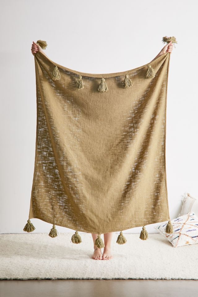 Annie Throw Blanket | Urban Outfitters
