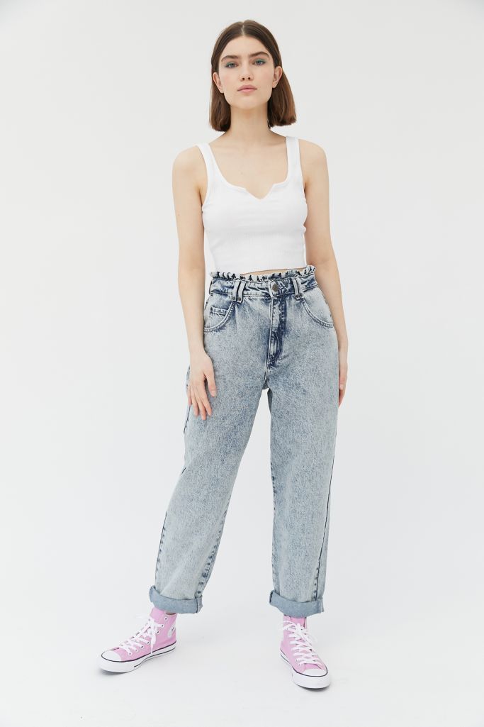 BDG April Ruffle High-Waisted Jean – Acid Wash | Urban Outfitters Canada