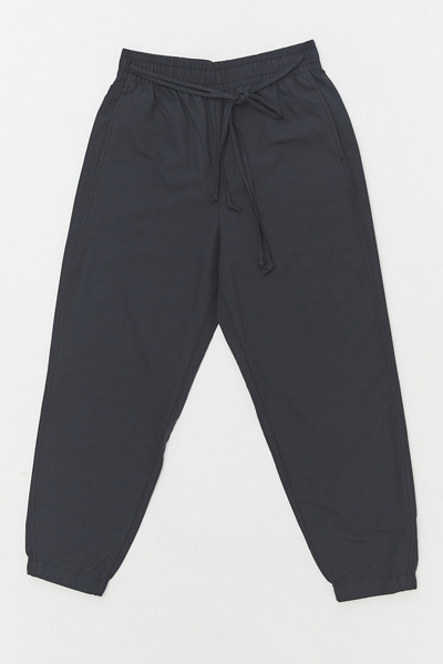urban outfitters black joggers