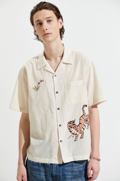 urban outfitters tiger shirt