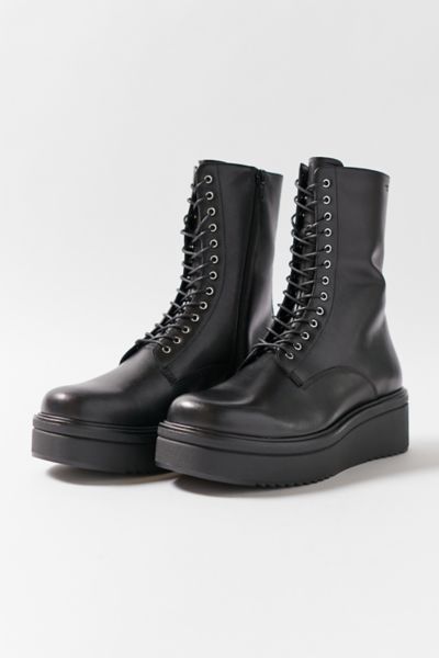 urban outfitters chunky boots