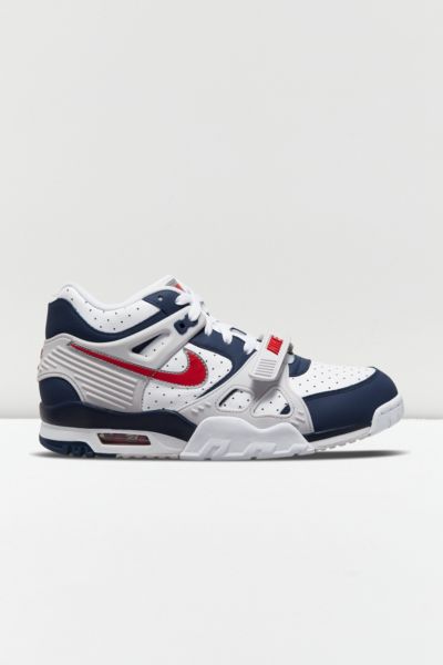 nike air trainer classic