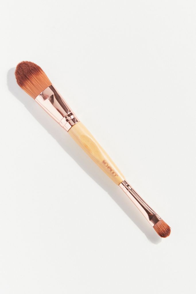 So Eco Foundation And Concealer Brush Urban Outfitters Canada