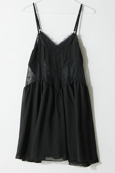 fame and partners black lace dress