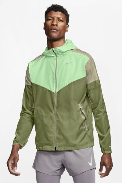 Nike Windrunner Nylon Jacket | Urban Outfitters