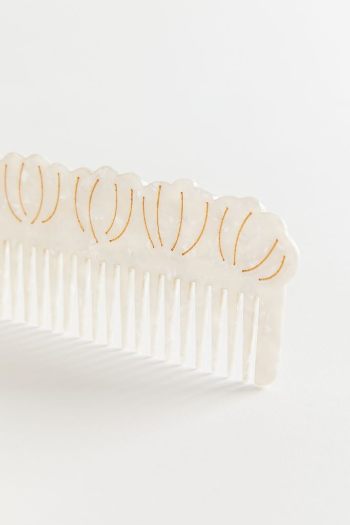 UO Seashell Beach Comb | Urban Outfitters