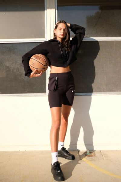 urban outfitters nike shorts