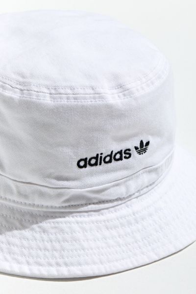 adidas bucket hat urban outfitters