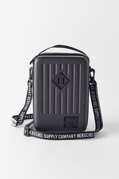 herschel supply travel kit