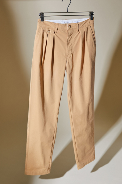 pleated chino pants