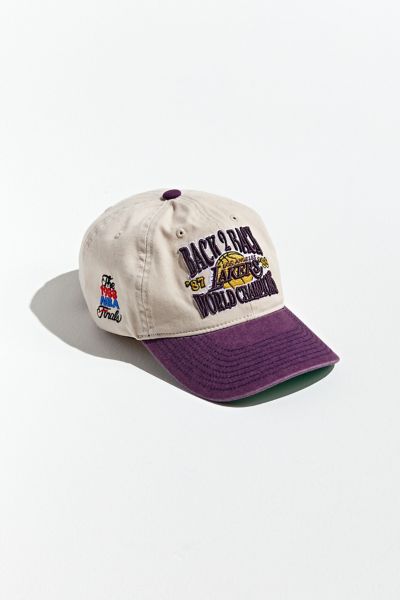 mitchell and ness lakers beanie