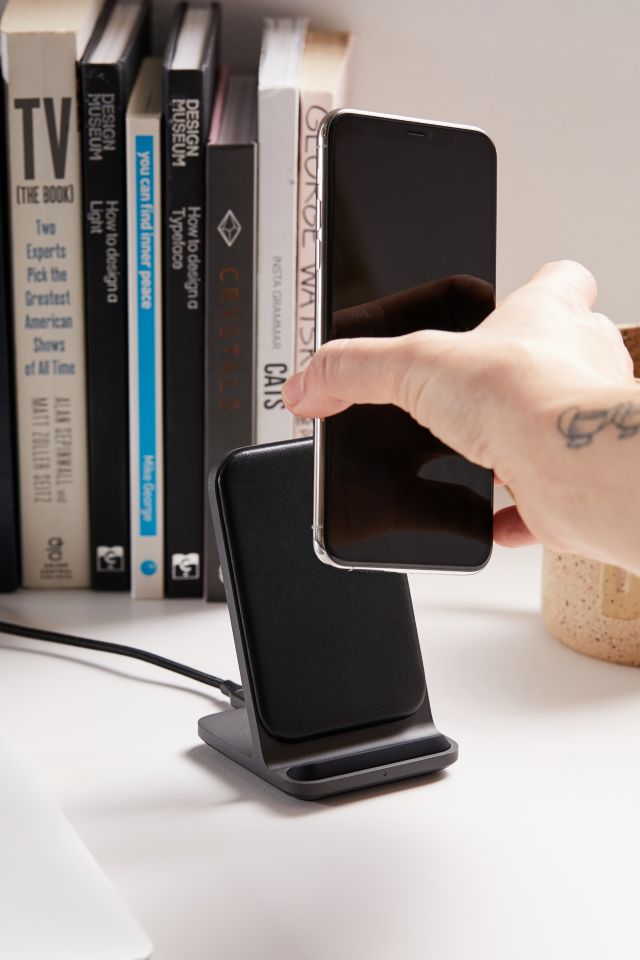 Nomad Base Station Wireless Charging Stand | Urban Outfitters Canada