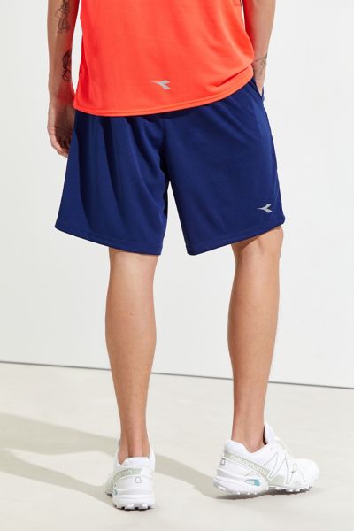 short diadora running