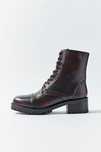 urban outfitters lace up boots