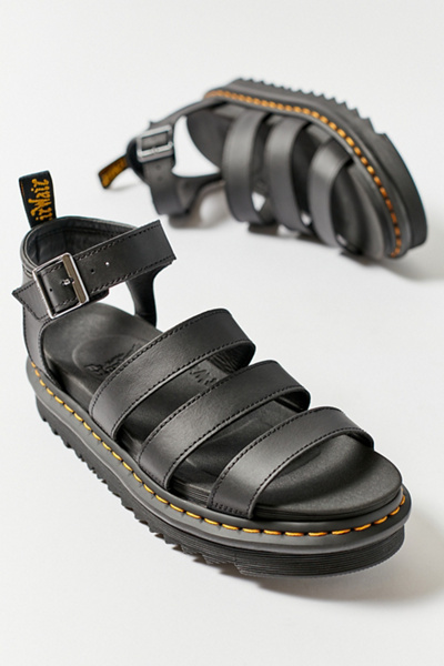 doc marten sandals urban outfitters