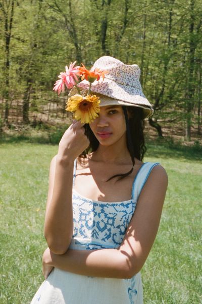 adidas bucket hat urban outfitters