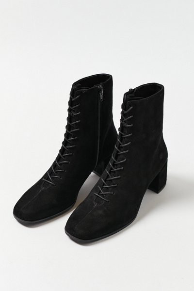vagabond boots lace up