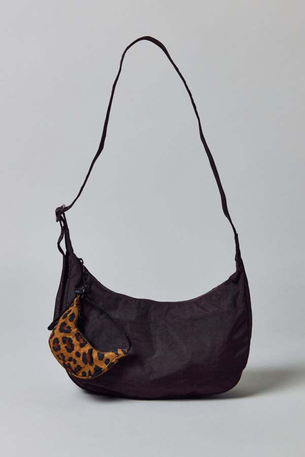 Slide View: 2: BAGGU Medium Nylon Crescent Bag