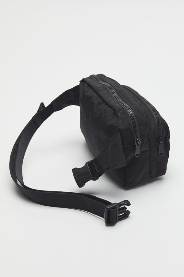 Slide View: 3: BAGGU Fanny Pack