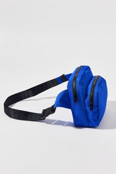 Slide View: 3: BAGGU Fanny Pack