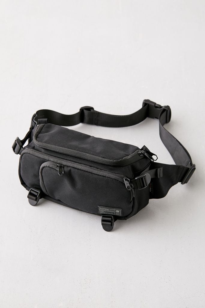 HEX Ranger Mini Sling DSLR Camera Bag | Urban Outfitters