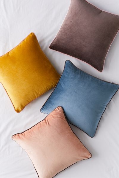 velvet throw pillows
