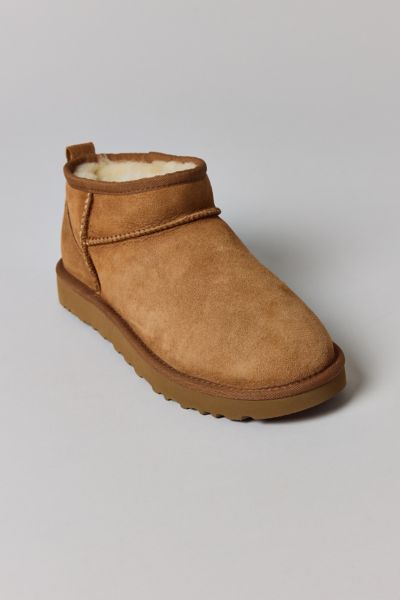 ugg classic short antelope