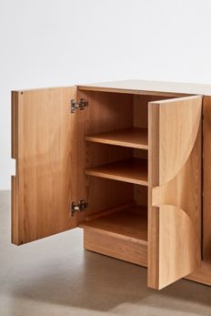 Slide View: 4: Tabitha Credenza