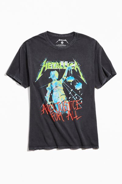 metallica graphic tee