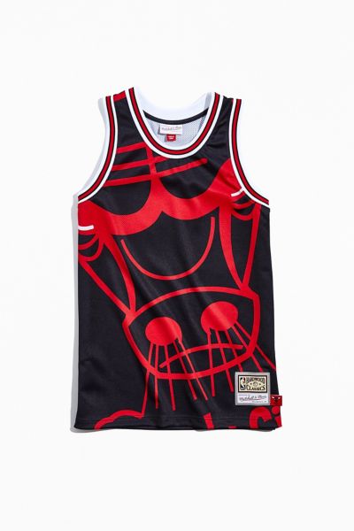 bulls basketball shirt