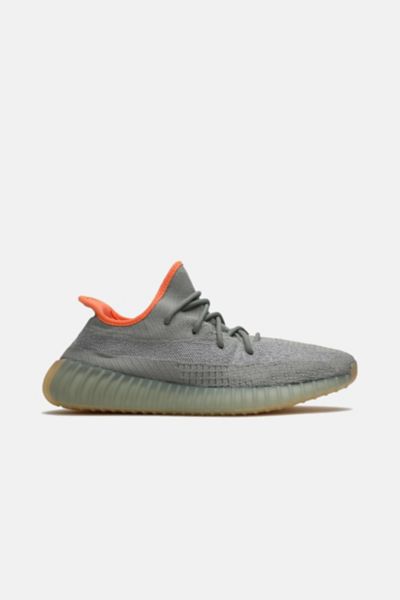 new yeezy color