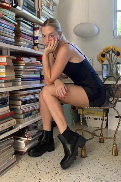 urban outfitters chunky boots