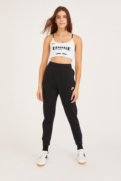 nike sportswear club joggers