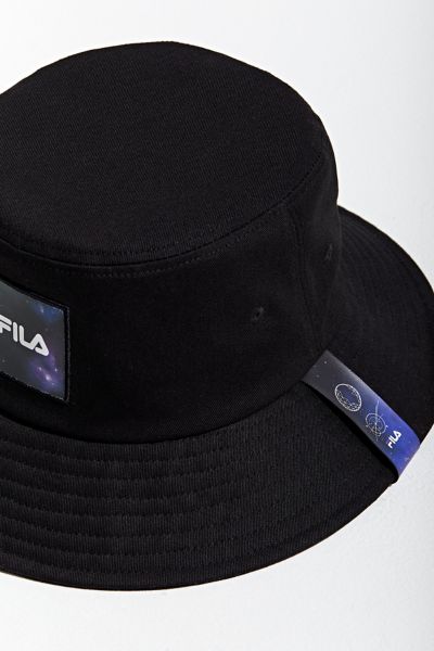 urban outfitters fila bucket hat