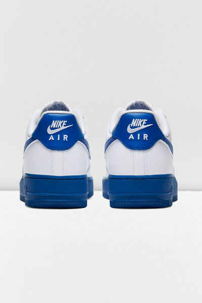 urban outfitters air force 1