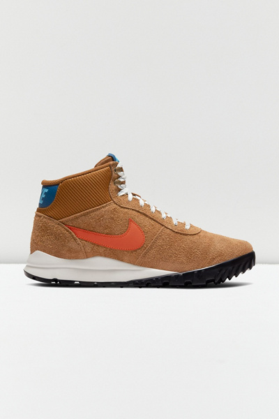 nike hoodland boot